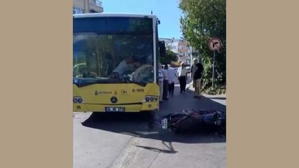 Download Video: Sarıyer’de İETT otobüsü motosikletliye çarptı