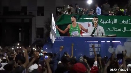 Accoglienza da star a Tiaret per la pugile algerina Imane Khelif