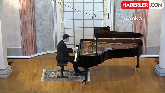 Mimar Sinan Üniversitesi Öğrencisi Alaz İkiz, Almanya'da Ödül Aldı