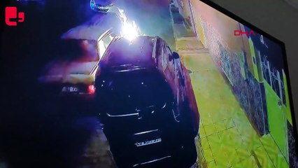 Park halindeki aracın kundaklanma anı kamerada