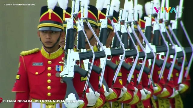 Pembawa Baki Berhijab Diganti Saat Detik Terakhir