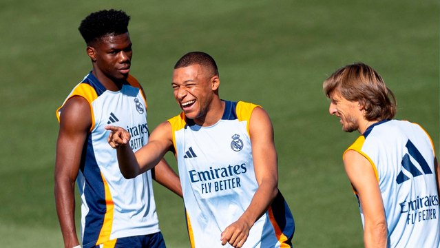 Mbappé enamora con golazos en el entrenamiento del Real Madrid previo a su debut en LaLiga