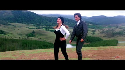 Mujhe dekh ke yun tera muskurana