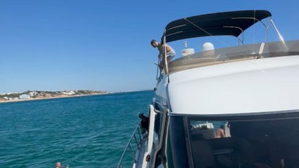 Thrillseeker's INSANE 450-degree jump from boat results in epic belly flop