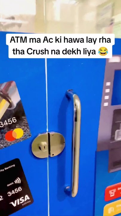 Ac ki hawa lay rha tha crush na dekh liya 