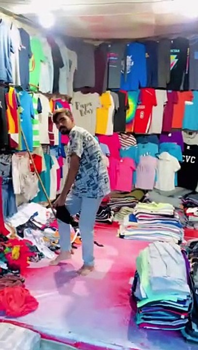 Underwear la rha tha crush na dekh liya 