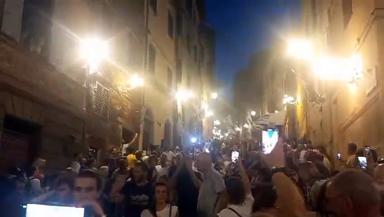 La Lupa vince il Palio dell'Assunta, la festa della Contrada a Siena