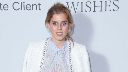 GALA VIDEO - Beatrice d’York : son clan au complet, les vacances peuvent commencer !