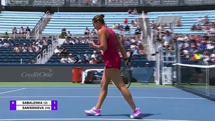 Impressive Sabalenka sets up Swiatek semi-final