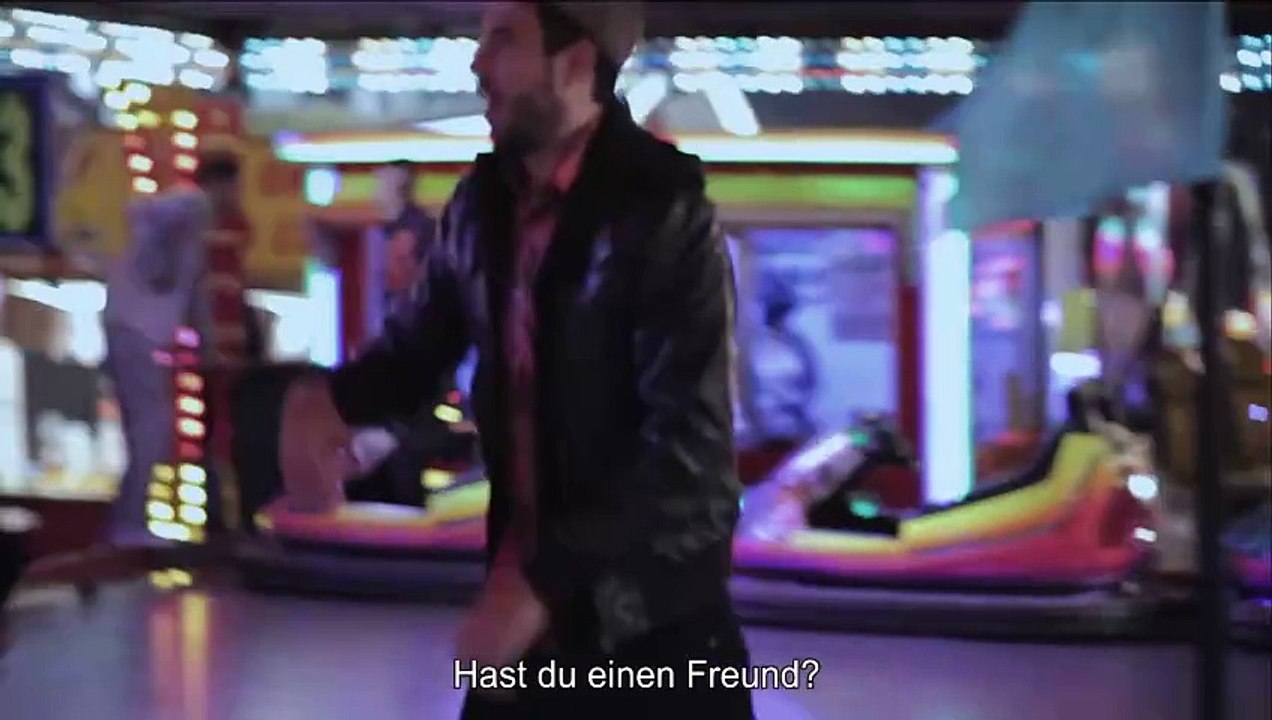 Weekend | movie | 2011 | Official Trailer - video Dailymotion