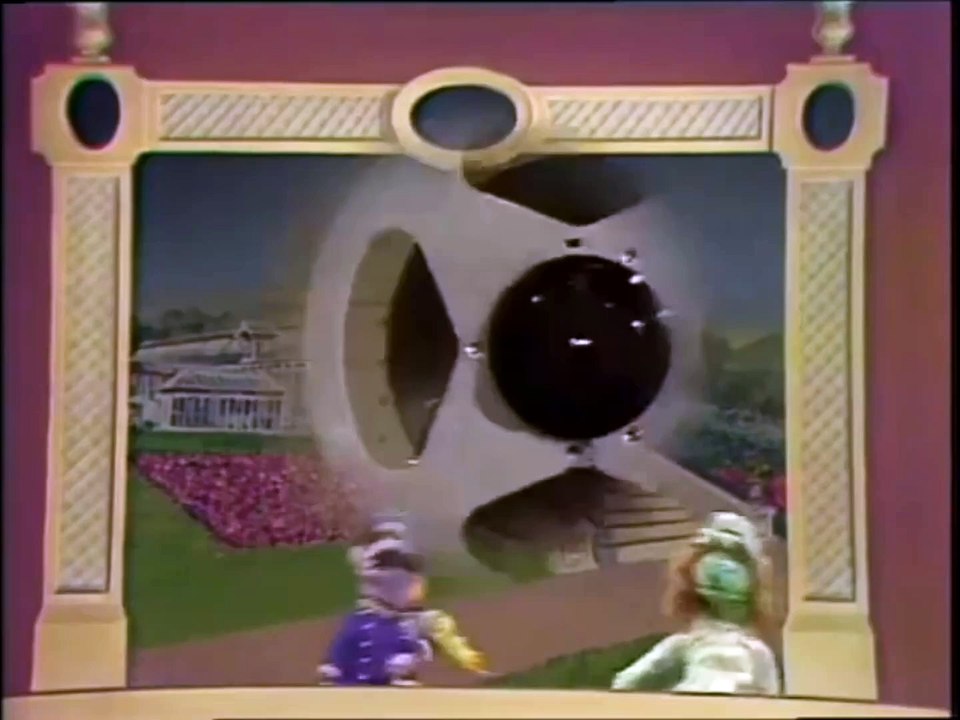 Sesame Street - 1045 - The Count's Countdown Scene 6 (HQ)