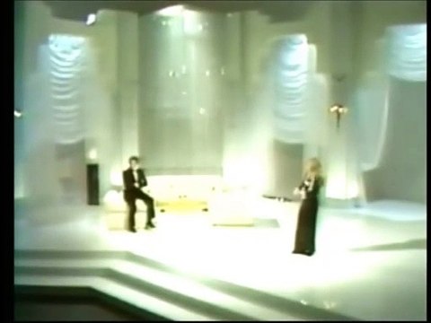 Alain Delon et Dalida chantent Paroles Paroles