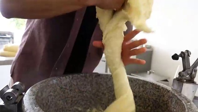 찹쌀떡 3,000 sold in one day_! Baked Glutinous Rice Cake with Incredible Chewiness - Korean street food