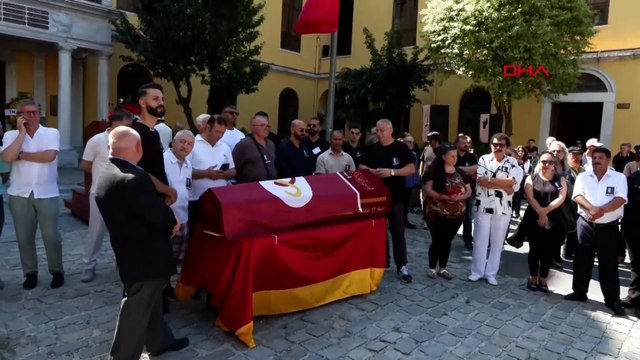 Aydemir Akbaş için Galatasaray Lisesi'nde tören