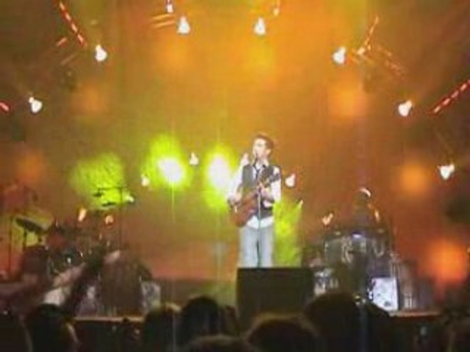 Christophe Mae a Lyon - 22/03/08 - Ma Vie est une larme