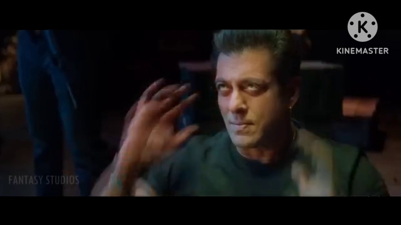 Shahrukh starrer, Trailer, "Amar,Akbar, Anthony