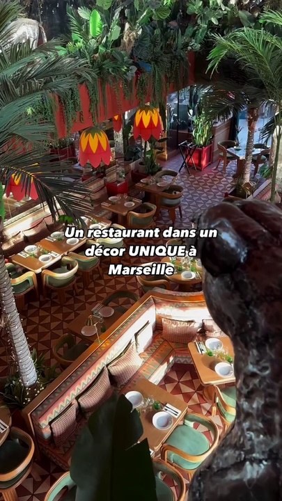 ANDIA - UN RESTAURANT DANS UN DÉCOR UNIQUE À MARSEILLE   Aujourd'hui nous vous faisons re-découvrir Andia, le magnifique restaurant situé en bas de la célèbre Cathédrale de la Major à Marseille.  Une nouvelle cheffe insuffle une expérience nouvelle, ave