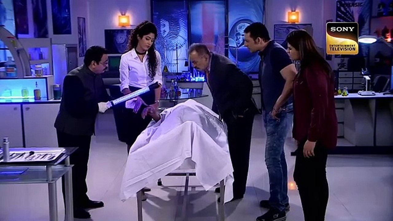 एक Autodriver ने क्यों तान दी Freddy पर बंदूक? | CID | Haunted | 26 Oct 2023 | Full Episode