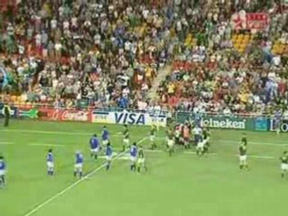 Incident -  fan tackles Louis Koen