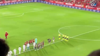 El Mallorca hizo pasillo al Real Madrid por la Supercopa de Europa y Son Moix respondió con una pitada