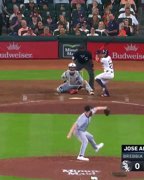 José Altuve la sacó del parque y llegó a 800 remolcadas en MLB