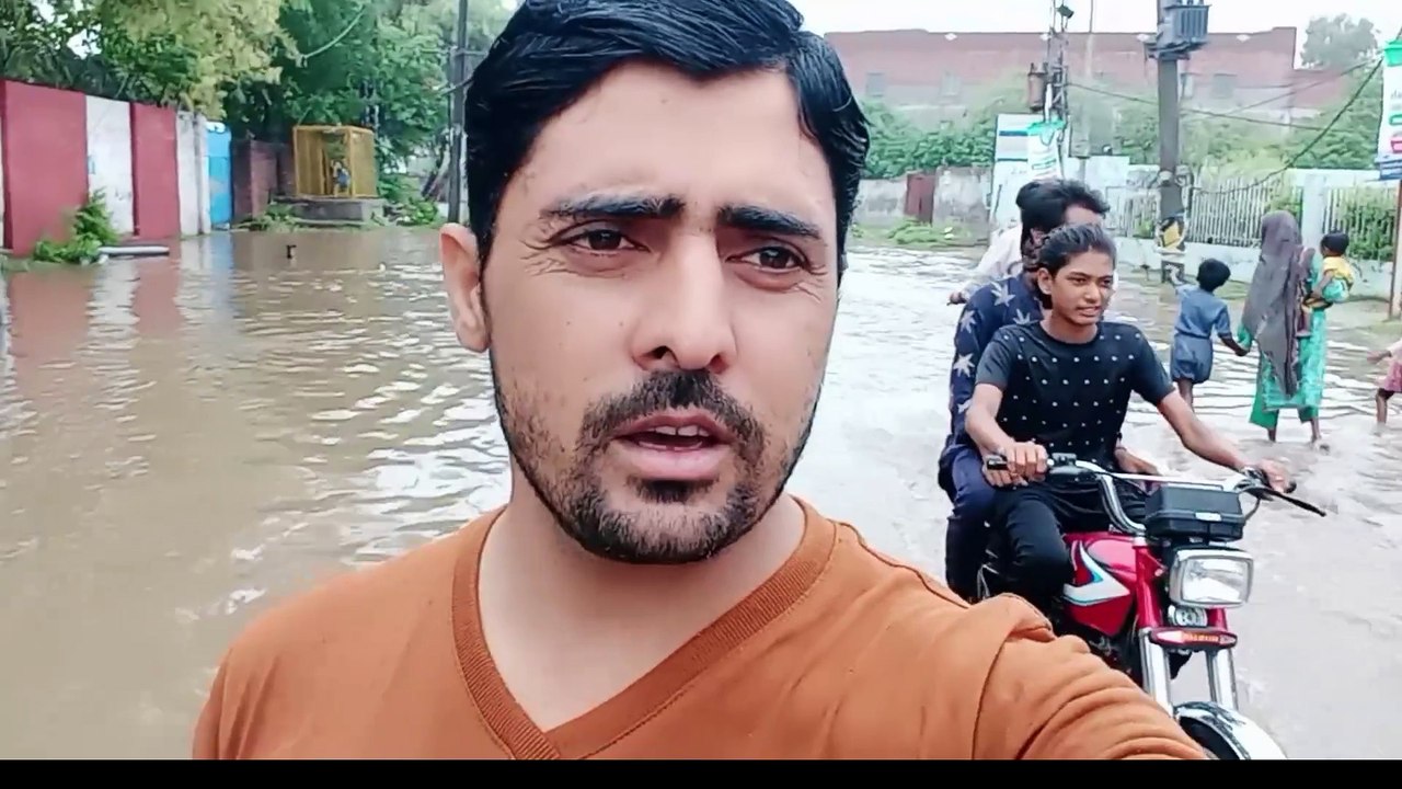 Mosam ki taza tareen sorat-e-Hal update weather city of love lahore me is waqt barish ho rahe hai, viewers kia ap bta skty hain ap ka mosam kesa h and ap kis city sy ho