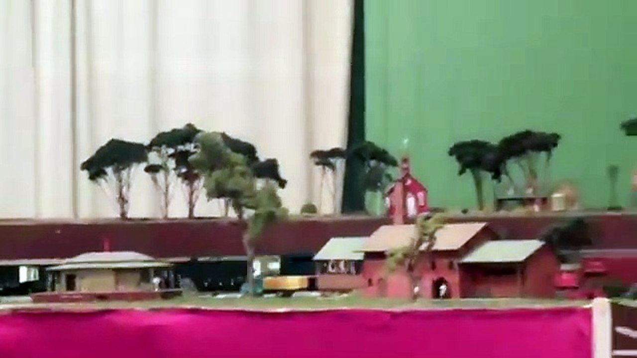 MTH CSX SD70ACe In HO Scale