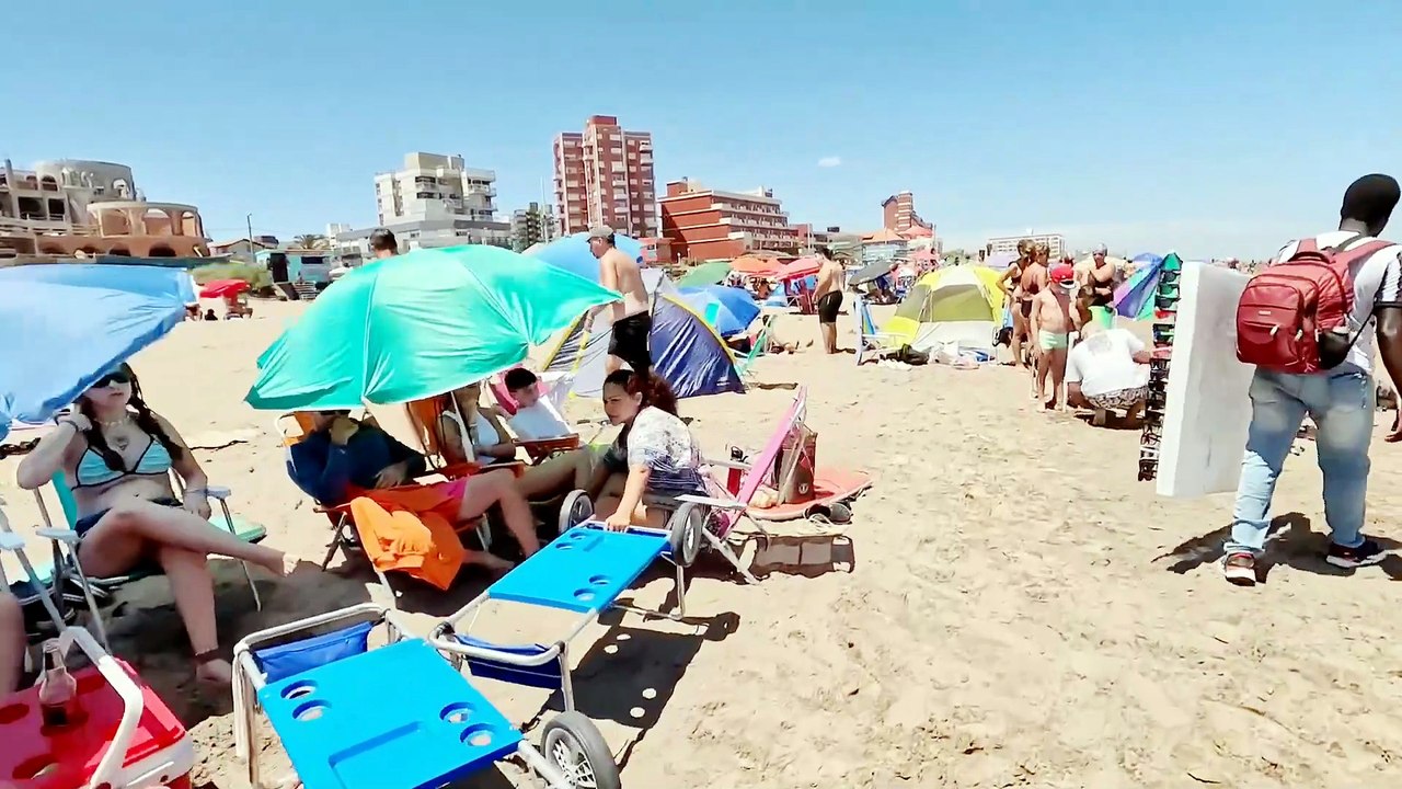 Beach villa gesell perfect day enjoy life beach summer holiday .