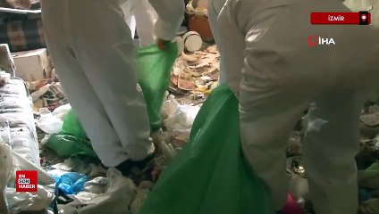 İzmirli çift 25 yıl boyunca evlerinde çöp biriktirdi
