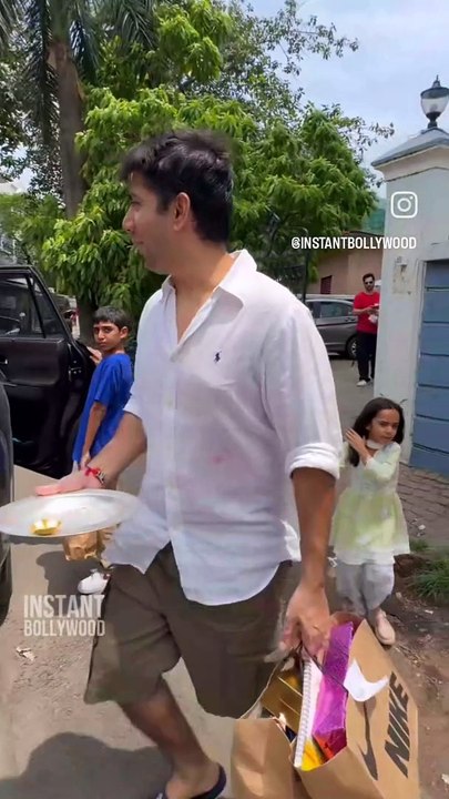 Dhawan's Rakhi: Varun Dhawan brother and niece seen heading after Rakshabanshan❣️