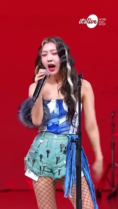 Minji - It's Live