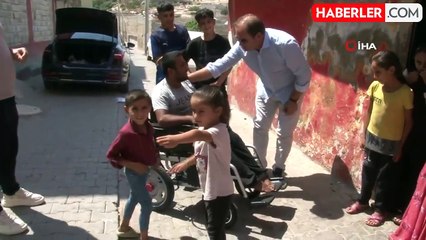 Binali Yıldırım Şanlıurfalı engelli gencin yüzünü güldürdü