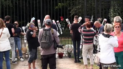 Il mondo piange l'icona Alain Delon, Macron: "Un monumento francese"