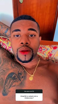 Davi Brito tem compromisso profissional adiado por causa da morte de Sílvio Santos e se explica na web