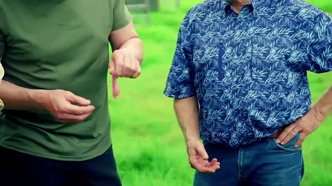 UNCENSORED & Extended Gordon Ramsay, Ryan Reynolds & Hugh Jackman Chimichanga Cook-Off