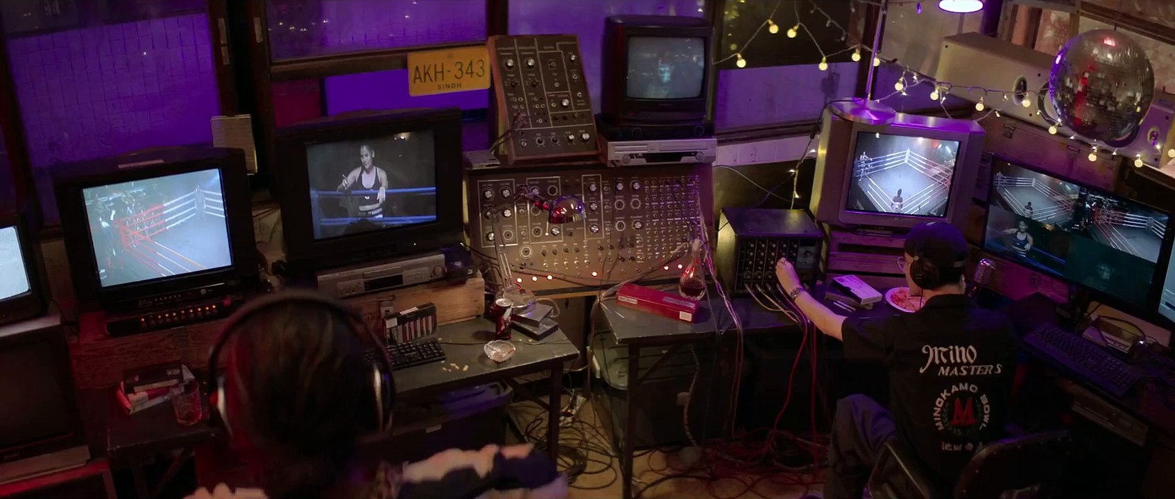 The Lockdown Trailer OV