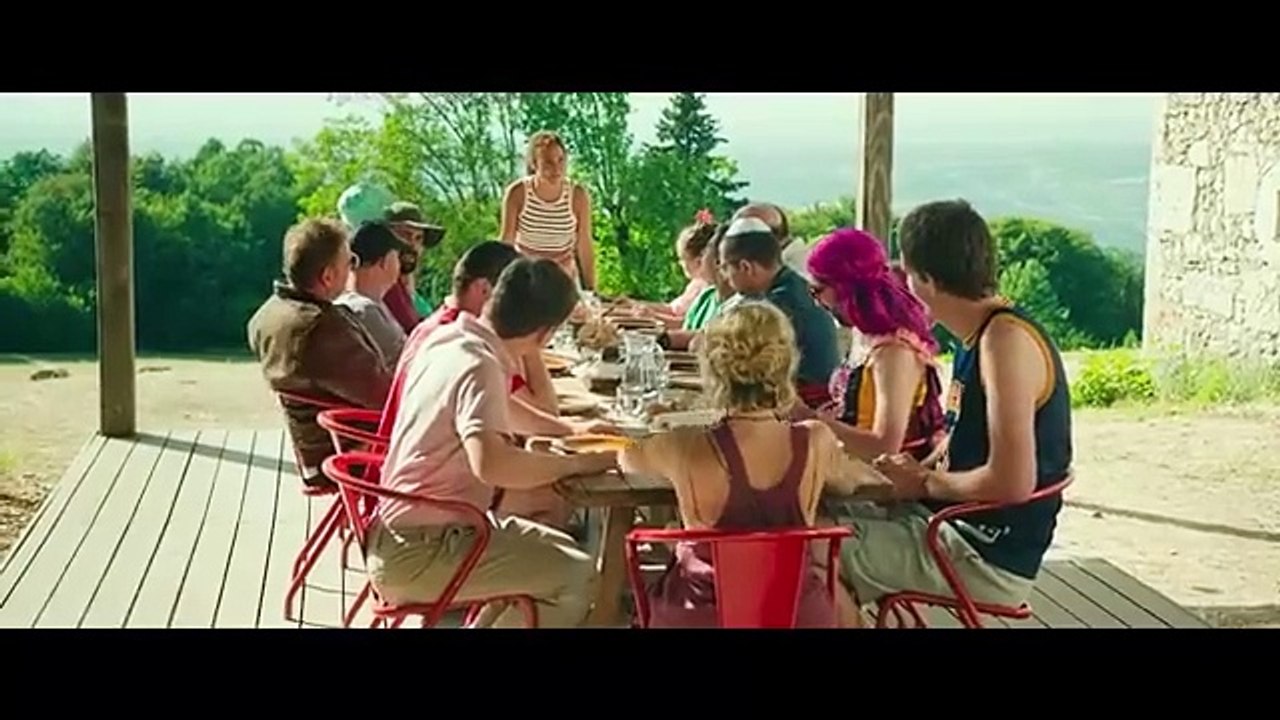 Artus cash sur l'immense succès d'"Un p'tit truc en plus", il se livre dans "Sept à Huit" - VIDEO - Puremédias