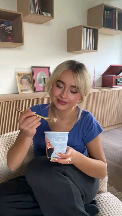 sabrina Carpenter