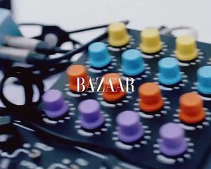 #제작지원 #SeptemberIssue #CoverStory #Producer“솔로곡을 작업할 때는이런 거 해보면... 한테 ...0% 통하는지는 모르겠지만요.(웃음)” @Gucci Editor  서동범Digital Editor  제혜윤Film  HALEXDop
