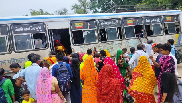 rajasthan free bus tour रोडवेज बसों में मुफ्त सफर के लिए महिलाओं की रही भीड़
