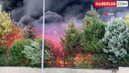 Çerkezköy'de plastik fabrikasında çıkan yangın sürüyor