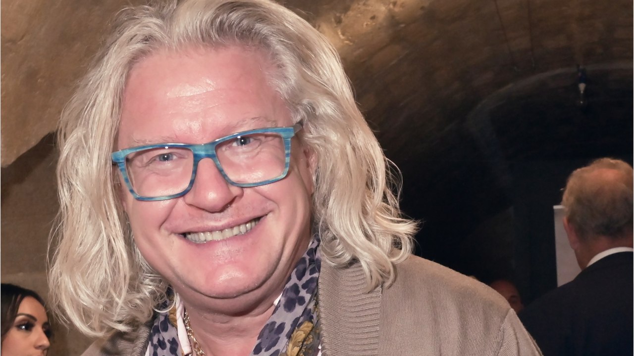 GALA VIDEO - “C’est quoi ce pays de merde ?!” : Pierre-Jean Chalençon en roue libre, il pousse un étonnant coup de gueule