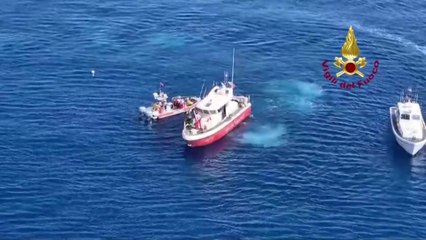 이탈리아 시칠리아서 호화요트 침몰...1명 사망·6명 실종 / YTN