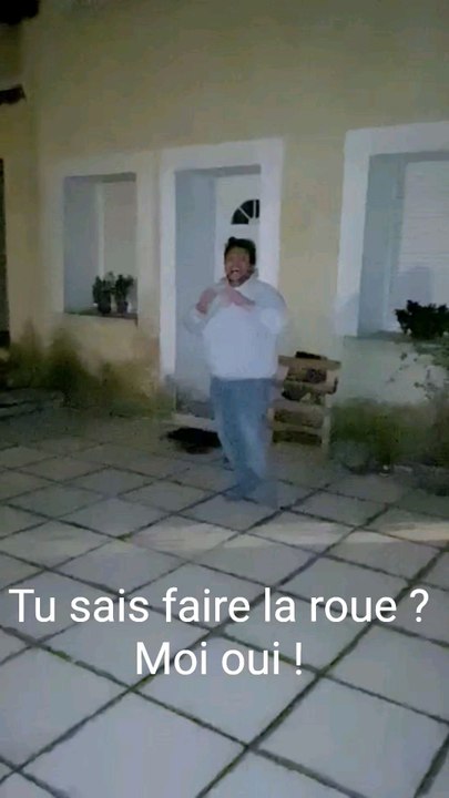 Tu sais faire la roue ? Moi oui ! Vous en pensez quoi ? #rire #funny #humour #pourtoi #drole #nimes