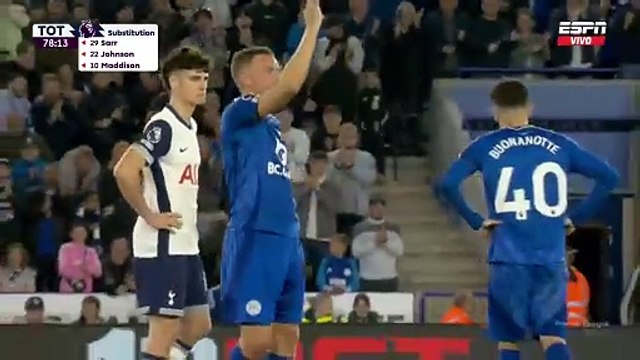 El fuerte cruce entre Cuti Romero y Jamie Vardy en el empate de Tottenham con Leicester City