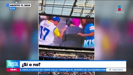 Así fue captado este sujeto durante un partido de la NFL