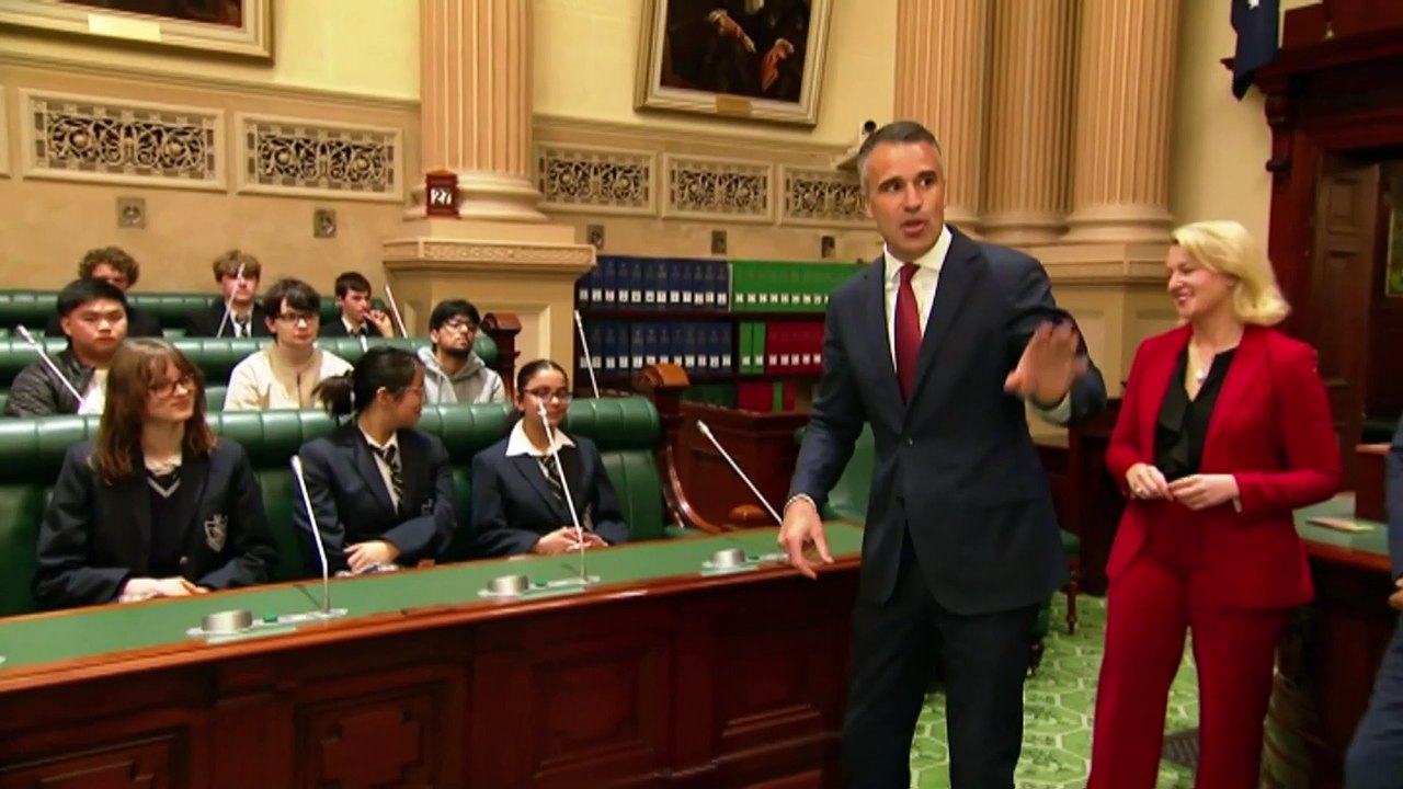 Australian civics curriculum to be revamped alongside State opposition reshuffle