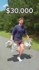 Sprinting_with_More_and_More_Money(360p)