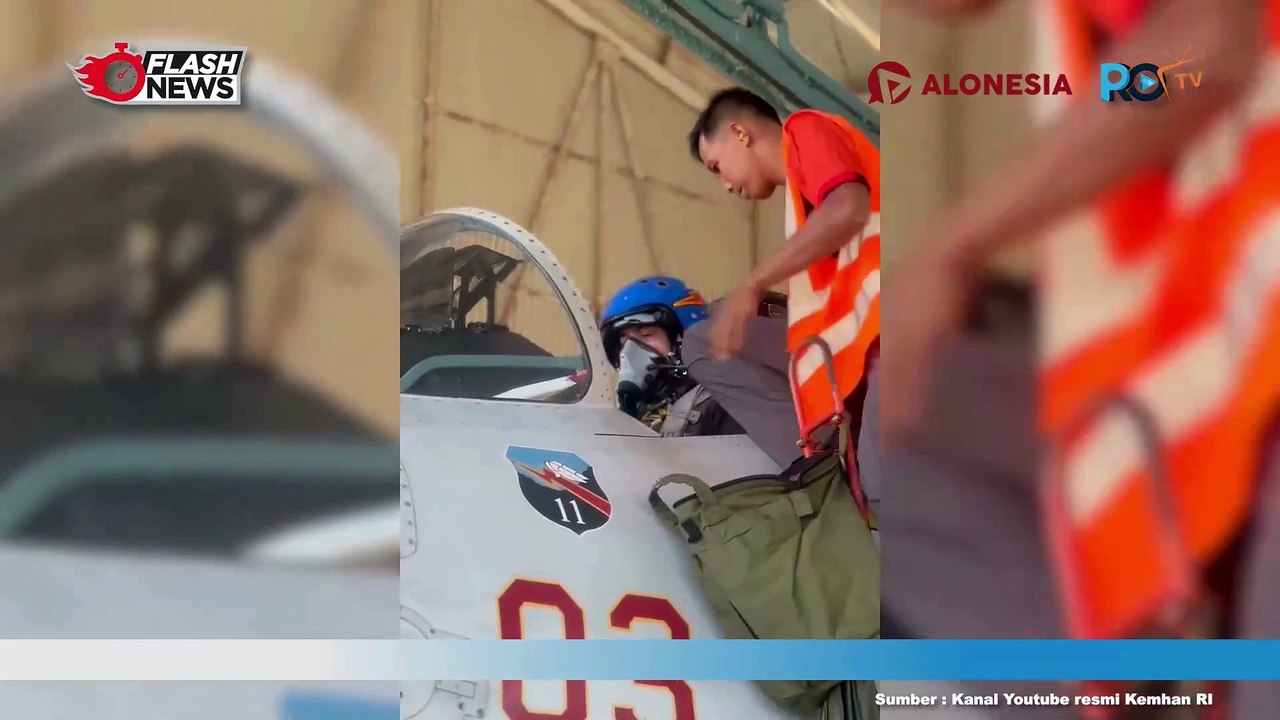 Solo Flight Penerbang Sukhoi SU-2730 Skadron Udara 11