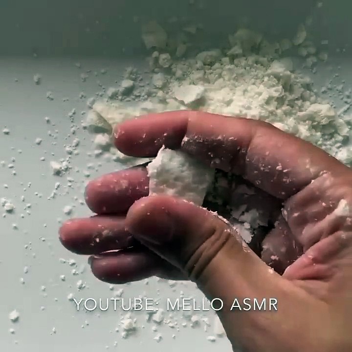 ASMR CRUNCH.